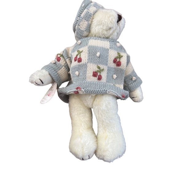 Cherry Blossom Bear - Picture 1 of 3